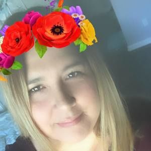 Meet your Posher, Evelyn